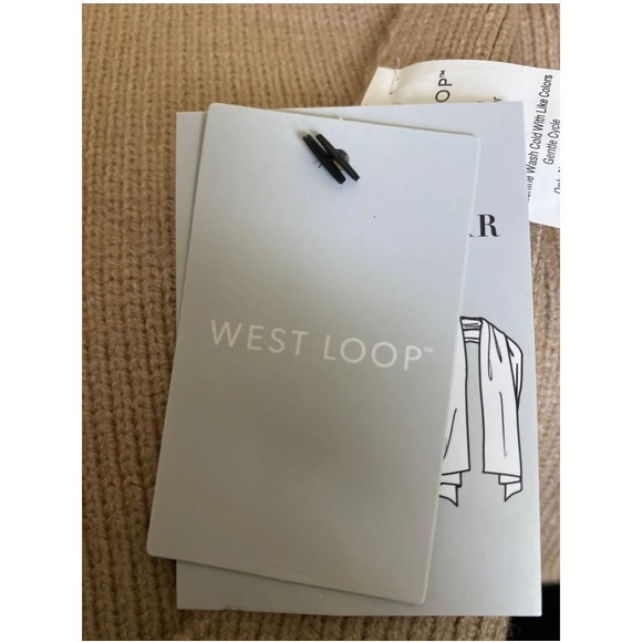 West Loop, Knit Scarf, Brown Winter Accessories * Warmth, Fashion, One Size H154 - Picture 3 of 5